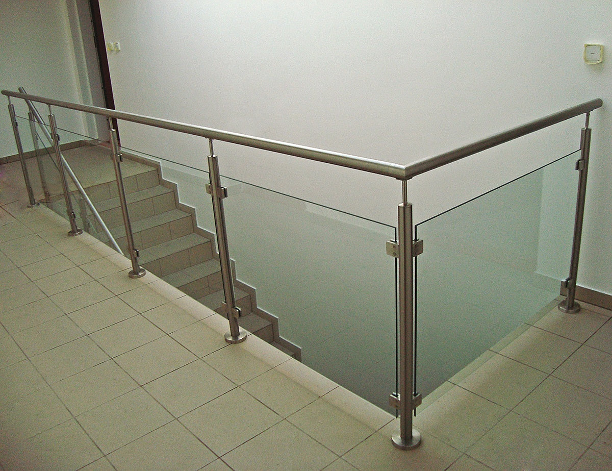 Stainless steel pole, VK-straight, right AISI304,